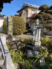 多聞寺の山門