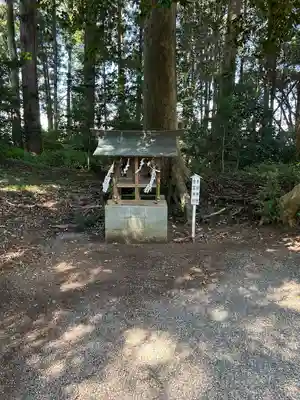 御宝殿熊野神社の末社・摂社