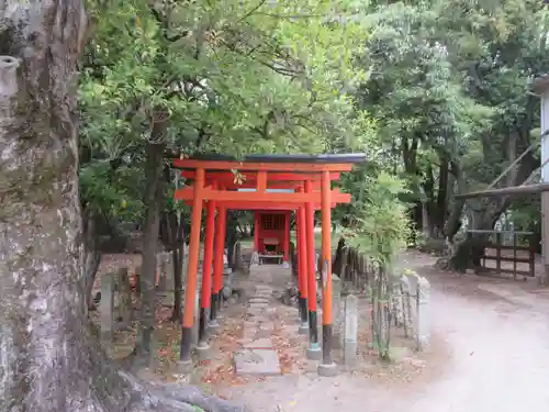 昆陽寺の末社