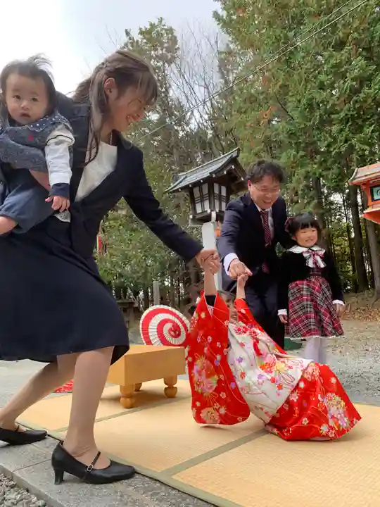 滑川神社 - 仕事と子どもの守り神(福島県)