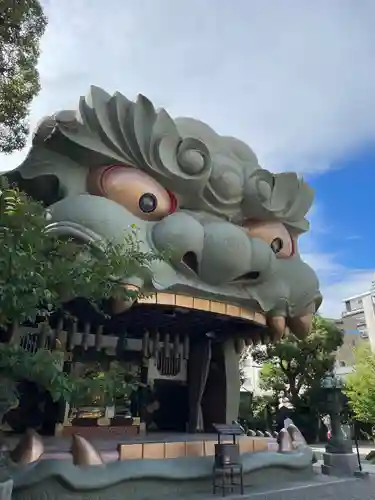 難波八阪神社の狛犬