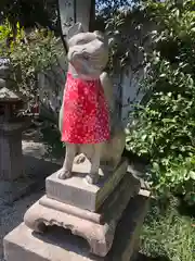 源九郎稲荷神社の狛犬