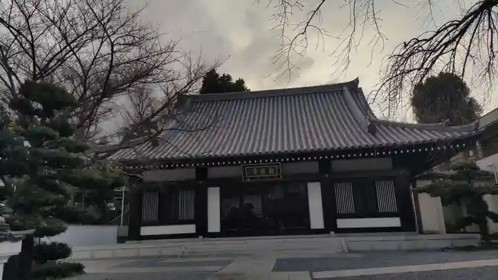 観音寺の本殿・本堂