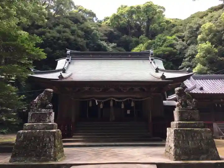下立松原神社の本殿・本堂