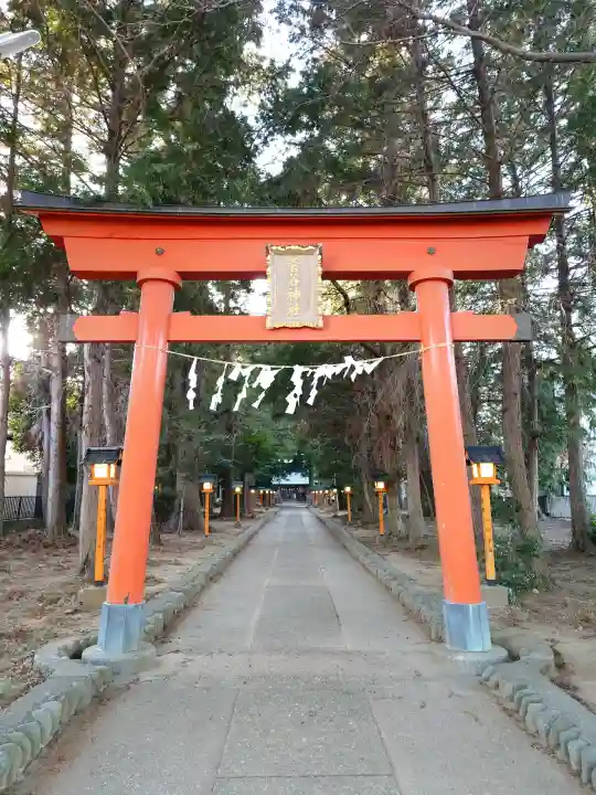 菅谷神社の{uncategorized: "未分類", other: "その他", undefined: "問題あり", building: "その他建物", grave: "お墓", sacred_gate: "鳥居", guardian: "狛犬", statue: "像", buddha: "仏像", history: "歴史", nature: "自然", garden: "庭園", animal: "動物", pagoda: "塔", temizu: "手水舎", mountain_gate: "山門・神門", sanctuary: "本殿・本堂", subordinate: "末社・摂社", art: "芸術", scenery: "景色", jizo: "地蔵", ema: "絵馬", goshuin: "御朱印", omikuji: "おみくじ", items: "授与品その他", amulet: "お守り", goshuincho: "御朱印帳", eats: "食事", festival: "お祭り", votive_dance: "神楽", shichigosan: "七五三参", wedding: "結婚式", experience: "体験その他", initially: "初詣", around: "周辺", anti_infection: "感染症対策"}