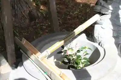 須山浅間神社の手水舎