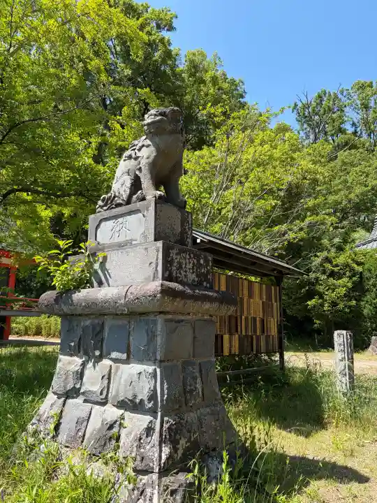 甲斐総社八幡神社の{uncategorized: "未分類", other: "その他", undefined: "問題あり", building: "その他建物", grave: "お墓", sacred_gate: "鳥居", guardian: "狛犬", statue: "像", buddha: "仏像", history: "歴史", nature: "自然", garden: "庭園", animal: "動物", pagoda: "塔", temizu: "手水舎", mountain_gate: "山門・神門", sanctuary: "本殿・本堂", subordinate: "末社・摂社", art: "芸術", scenery: "景色", jizo: "地蔵", ema: "絵馬", goshuin: "御朱印", omikuji: "おみくじ", items: "授与品その他", amulet: "お守り", goshuincho: "御朱印帳", eats: "食事", festival: "お祭り", votive_dance: "神楽", shichigosan: "七五三参", wedding: "結婚式", experience: "体験その他", initially: "初詣", around: "周辺", anti_infection: "感染症対策"}