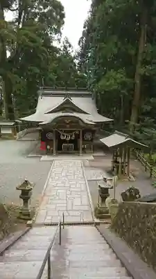 草部吉見神社の本殿・本堂