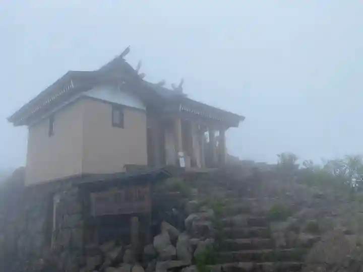 石鎚神社頂上社(愛媛県)