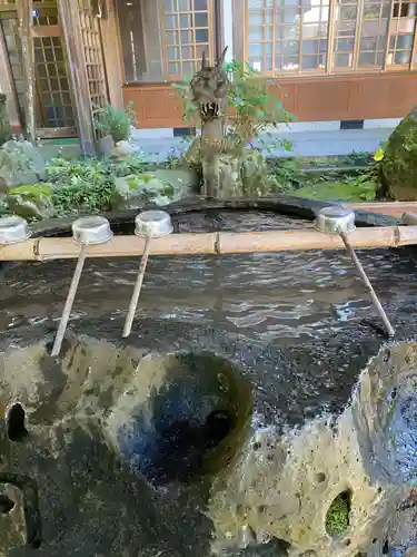 宇倍神社の手水