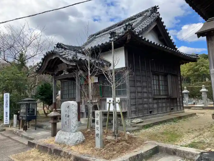 東林院（種蒔大師）の本殿