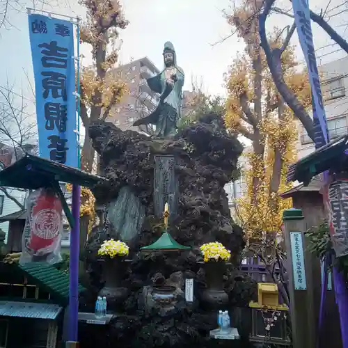 吉原弁財天本宮（吉原神社奥宮）の仏像