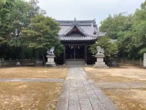 龍神社の本殿