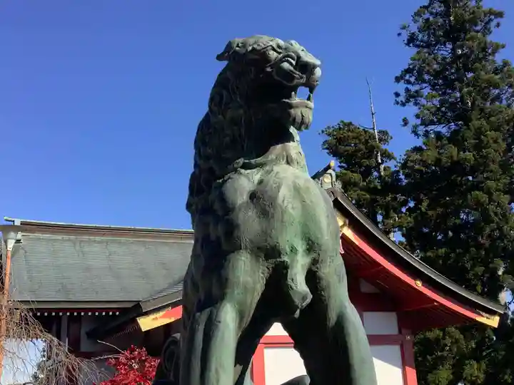 武蔵御嶽神社の狛犬