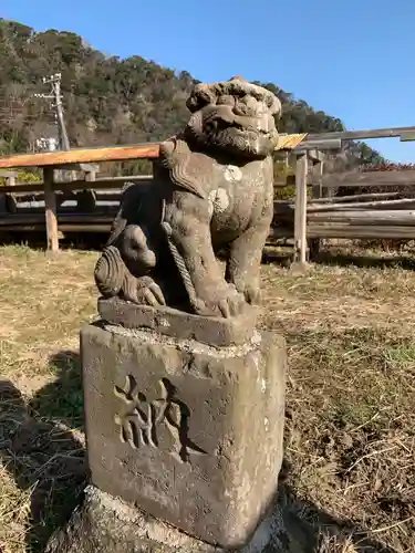 熊野神社の狛犬