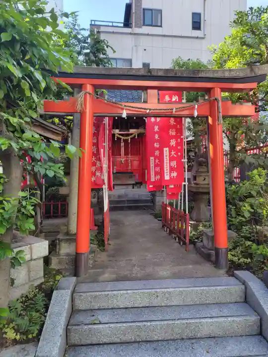 装束稲荷神社(王子稲荷神社境外摂社)(東京都)