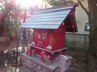 鵠沼伏見稲荷神社の末社・摂社