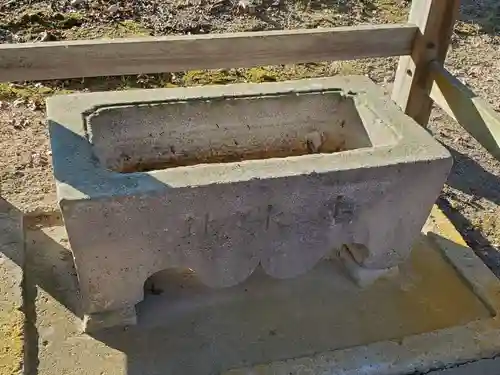 野瀬天神社の手水舎