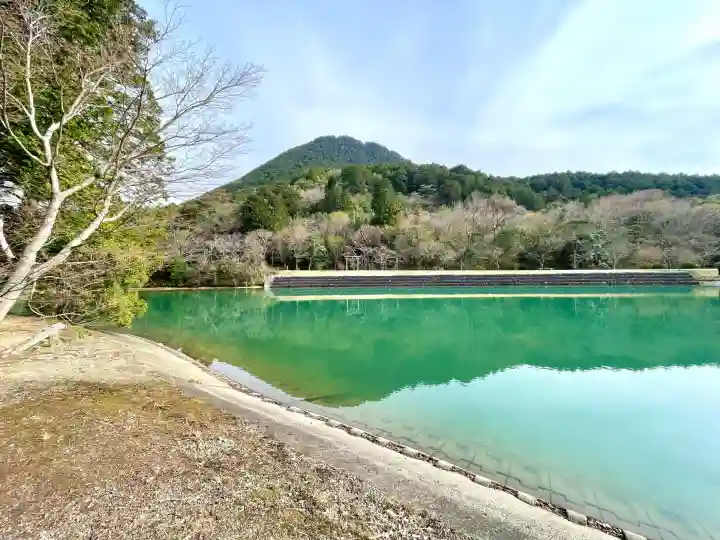 三上神社(滋賀県)