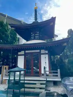 戒行寺の{uncategorized: "未分類", other: "その他", undefined: "問題あり", building: "その他建物", grave: "お墓", sacred_gate: "鳥居", guardian: "狛犬", statue: "像", buddha: "仏像", history: "歴史", nature: "自然", garden: "庭園", animal: "動物", pagoda: "塔", temizu: "手水舎", mountain_gate: "山門・神門", sanctuary: "本殿・本堂", subordinate: "末社・摂社", art: "芸術", scenery: "景色", jizo: "地蔵", ema: "絵馬", goshuin: "御朱印", omikuji: "おみくじ", items: "授与品その他", amulet: "お守り", goshuincho: "御朱印帳", eats: "食事", festival: "お祭り", votive_dance: "神楽", shichigosan: "七五三参", wedding: "結婚式", experience: "体験その他", initially: "初詣", around: "周辺", anti_infection: "感染症対策"}