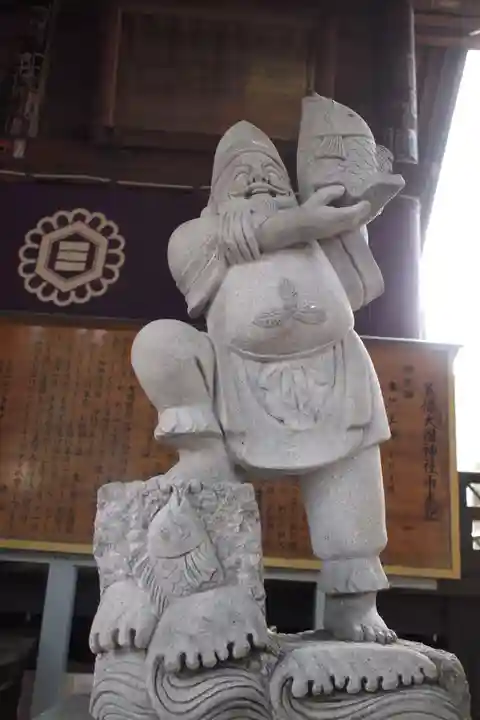 高﨑神社の像