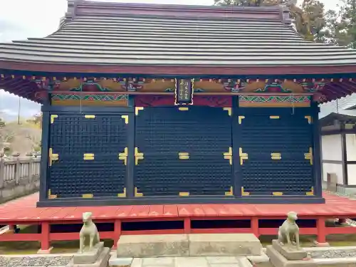 清瀧権現堂・地主妙見宮の{uncategorized: "未分類", other: "その他", undefined: "問題あり", building: "その他建物", grave: "お墓", sacred_gate: "鳥居", guardian: "狛犬", statue: "像", buddha: "仏像", history: "歴史", nature: "自然", garden: "庭園", animal: "動物", pagoda: "塔", temizu: "手水舎", mountain_gate: "山門・神門", sanctuary: "本殿・本堂", subordinate: "末社・摂社", art: "芸術", scenery: "景色", jizo: "地蔵", ema: "絵馬", goshuin: "御朱印", omikuji: "おみくじ", items: "授与品その他", amulet: "お守り", goshuincho: "御朱印帳", eats: "食事", festival: "お祭り", votive_dance: "神楽", shichigosan: "七五三参", wedding: "結婚式", experience: "体験その他", initially: "初詣", around: "周辺", anti_infection: "感染症対策"}