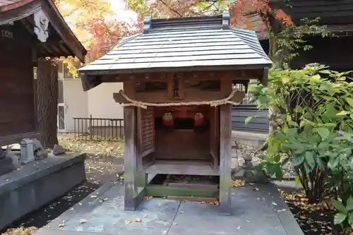 若宮八幡宮 の末社・摂社