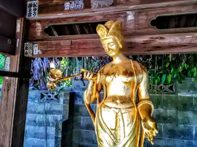 蓮花院の仏像