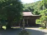 羽賀寺の本殿・本堂