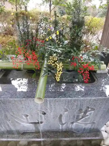 鏡石鹿嶋神社の手水