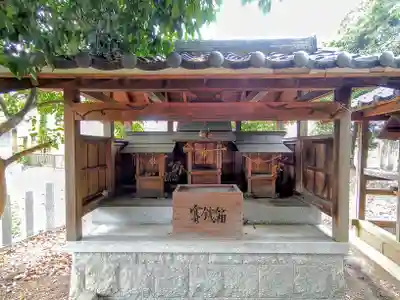 神明社(篠木町)の末社・摂社