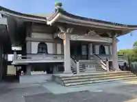 観護寺の本殿・本堂