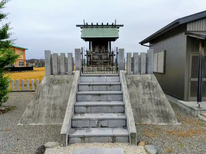 飛島神社の本殿・本堂