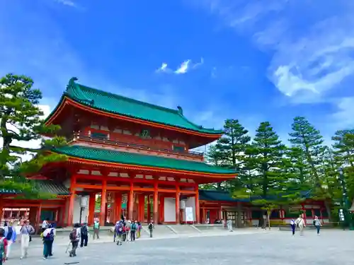 平安神宮の山門・神門