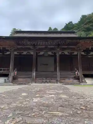 西明寺の本殿・本堂