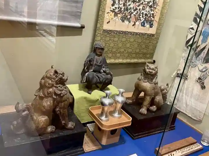 大石神社の{uncategorized: "未分類", other: "その他", undefined: "問題あり", building: "その他建物", grave: "お墓", sacred_gate: "鳥居", guardian: "狛犬", statue: "像", buddha: "仏像", history: "歴史", nature: "自然", garden: "庭園", animal: "動物", pagoda: "塔", temizu: "手水舎", mountain_gate: "山門・神門", sanctuary: "本殿・本堂", subordinate: "末社・摂社", art: "芸術", scenery: "景色", jizo: "地蔵", ema: "絵馬", goshuin: "御朱印", omikuji: "おみくじ", items: "授与品その他", amulet: "お守り", goshuincho: "御朱印帳", eats: "食事", festival: "お祭り", votive_dance: "神楽", shichigosan: "七五三参", wedding: "結婚式", experience: "体験その他", initially: "初詣", around: "周辺", anti_infection: "感染症対策"}