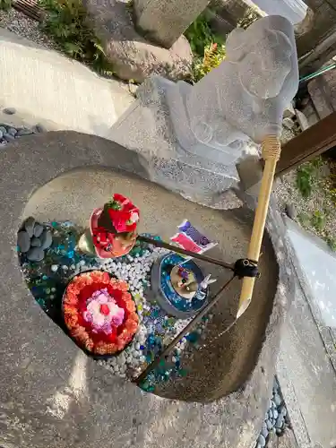 三輪神社の手水舎