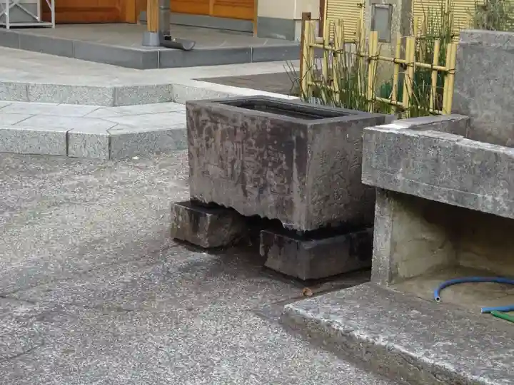 本立寺の手水舎