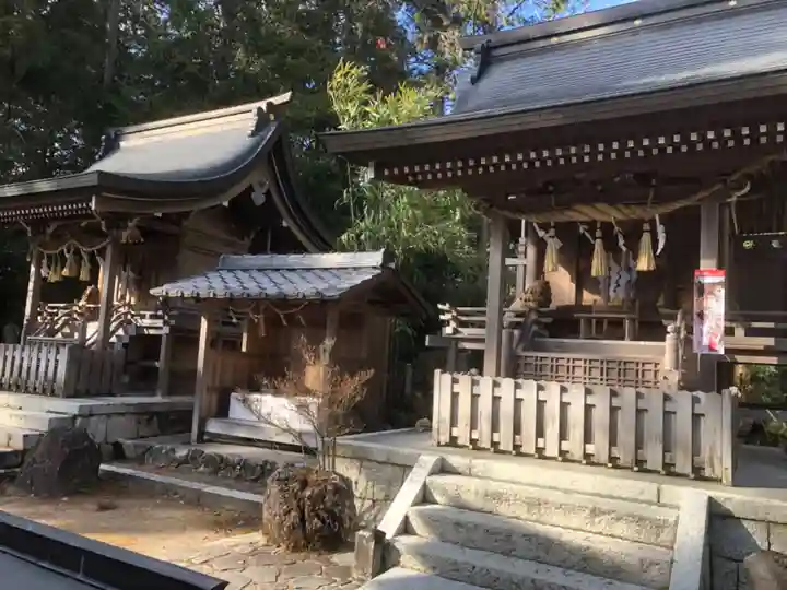 小椋神社の末社・摂社