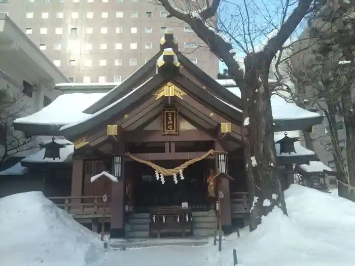 札幌三吉神社の本殿