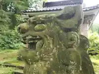 白山神社の狛犬
