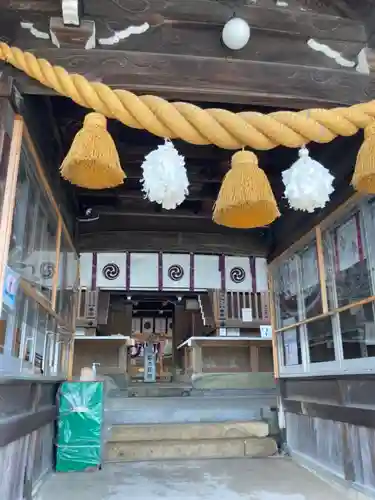 生石神社の本殿・本堂
