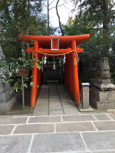 空鞘稲生神社の末社