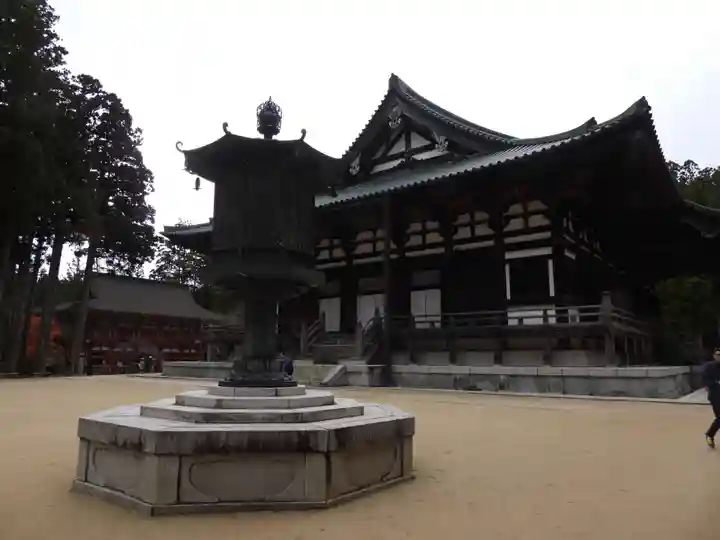 高野山金剛峯寺(和歌山県)