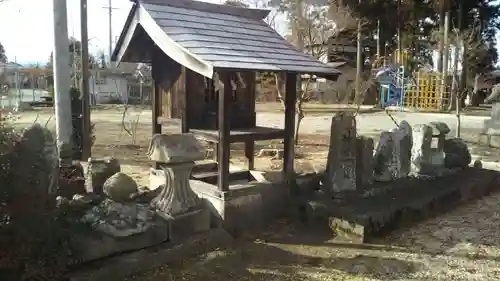 川田神社の末社