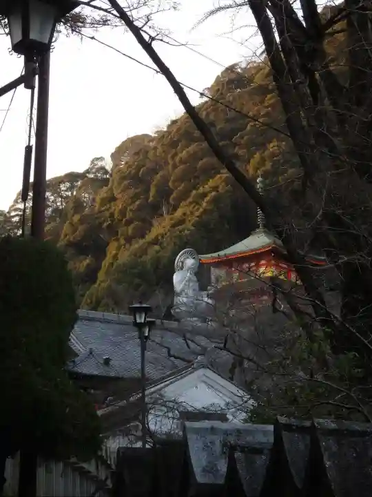 玉蔵院の{uncategorized: "未分類", other: "その他", undefined: "問題あり", building: "その他建物", grave: "お墓", sacred_gate: "鳥居", guardian: "狛犬", statue: "像", buddha: "仏像", history: "歴史", nature: "自然", garden: "庭園", animal: "動物", pagoda: "塔", temizu: "手水舎", mountain_gate: "山門・神門", sanctuary: "本殿・本堂", subordinate: "末社・摂社", art: "芸術", scenery: "景色", jizo: "地蔵", ema: "絵馬", goshuin: "御朱印", omikuji: "おみくじ", items: "授与品その他", amulet: "お守り", goshuincho: "御朱印帳", eats: "食事", festival: "お祭り", votive_dance: "神楽", shichigosan: "七五三参", wedding: "結婚式", experience: "体験その他", initially: "初詣", around: "周辺", anti_infection: "感染症対策"}
