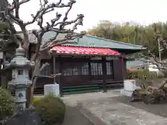 蓮華寺の本殿