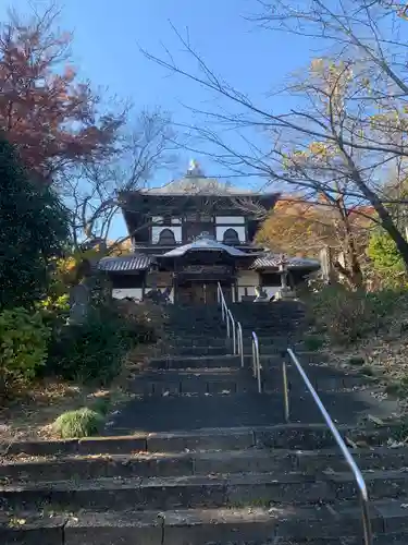 成身院　百体観音堂（さざえ堂）(埼玉県)