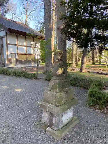 旭川神社の狛犬