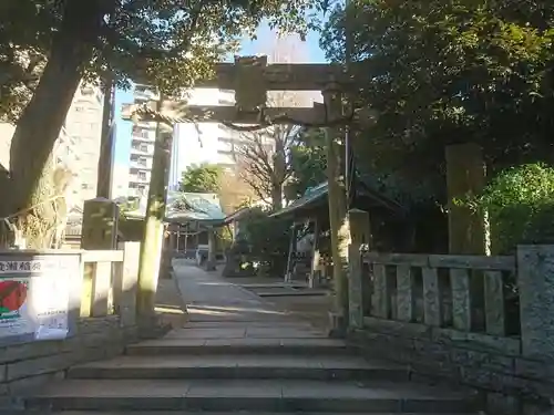 綾瀬稲荷神社の鳥居